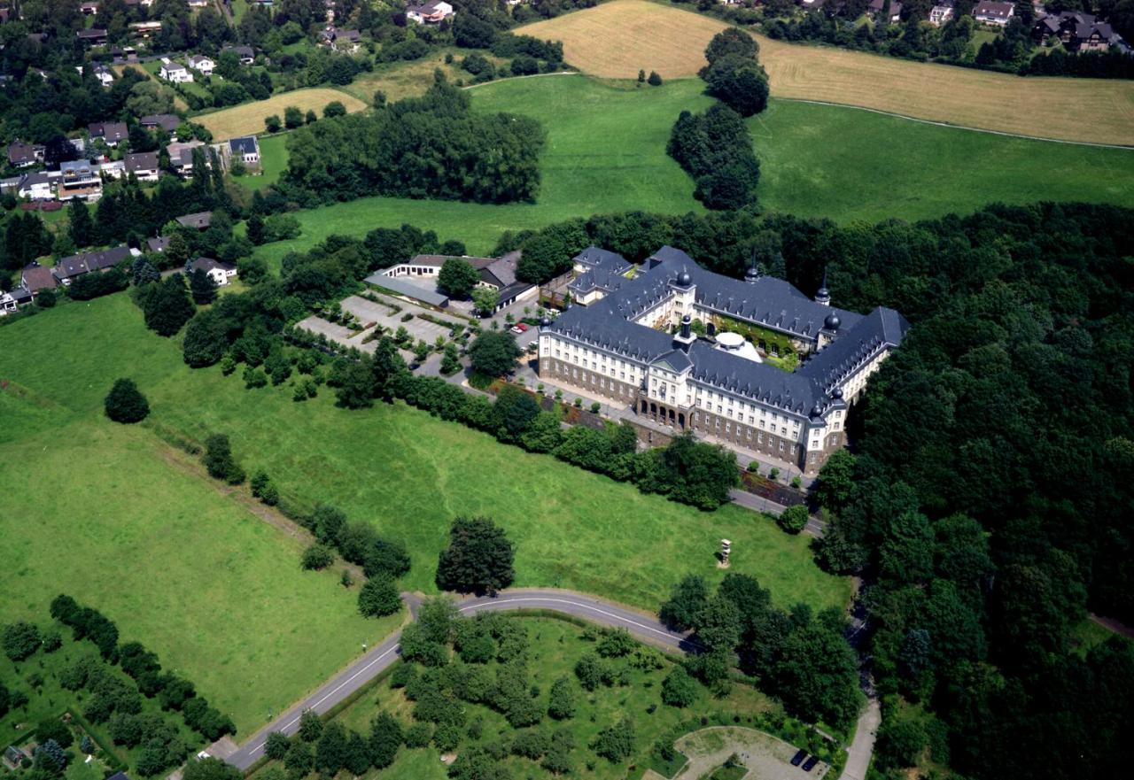 Kardinal Schulte Haus Hotel Bergisch Gladbach Luaran gambar
