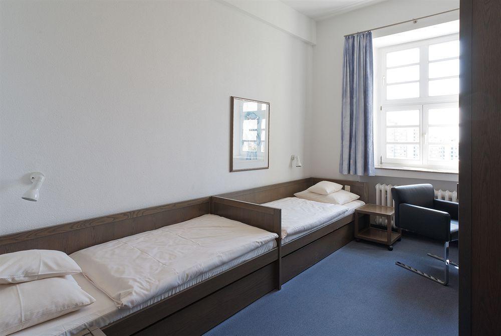 Kardinal Schulte Haus Hotel Bergisch Gladbach Luaran gambar