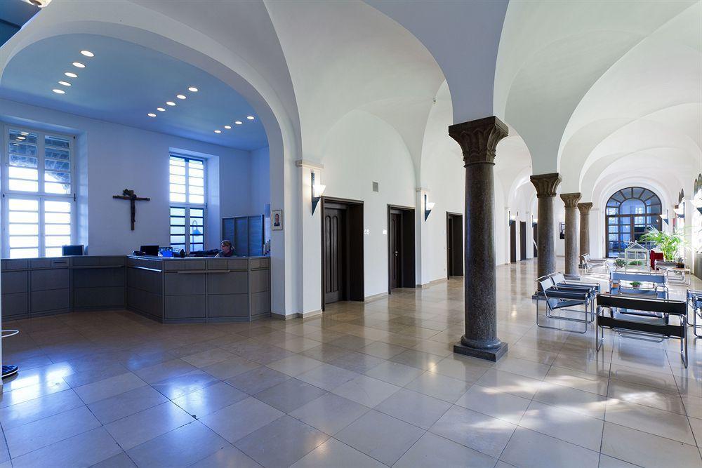 Kardinal Schulte Haus Hotel Bergisch Gladbach Luaran gambar