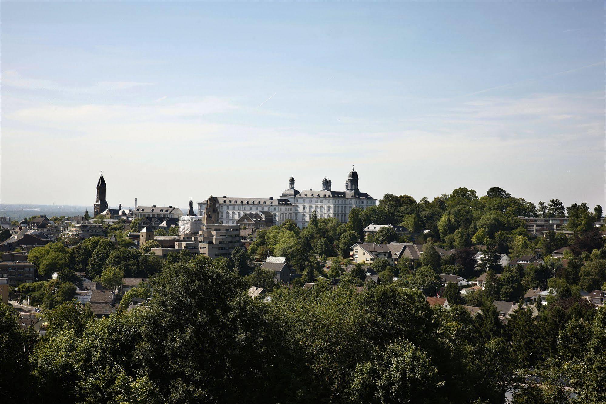 Kardinal Schulte Haus Hotel Bergisch Gladbach Luaran gambar